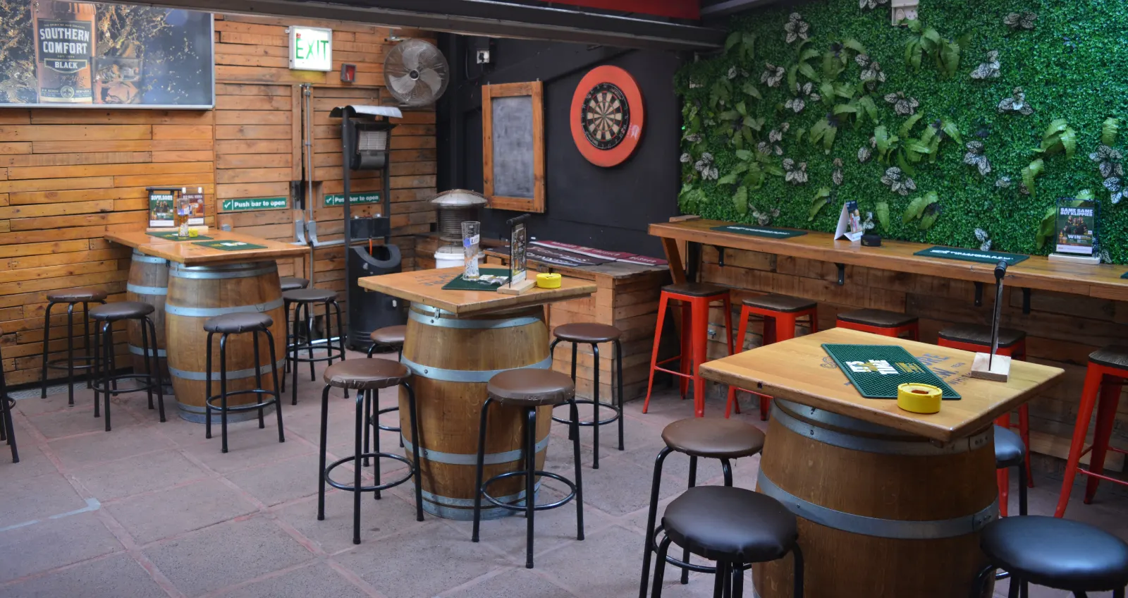 Rascals — Pub & Grill in Western Cape