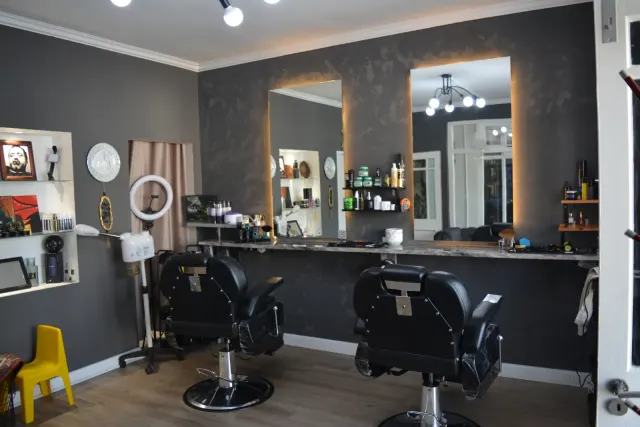 Petra Barbershop gallery photo 1