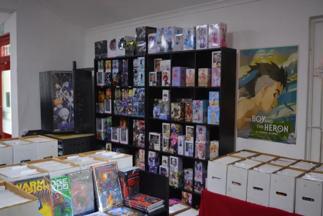 Readers Den gallery photo 3