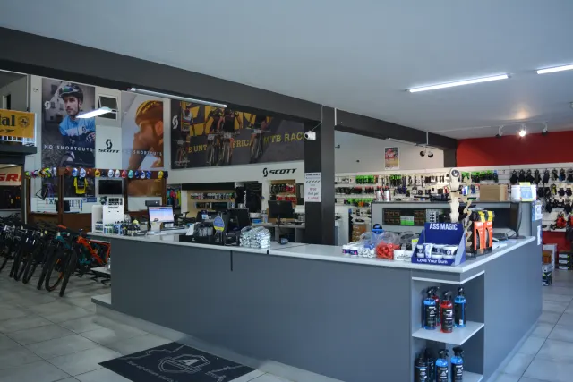 Crown Cycles gallery photo 1