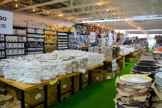 Big Boy Crockery gallery photo 1