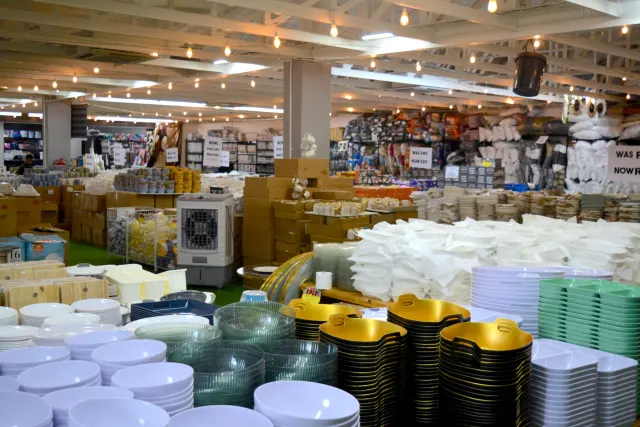 Big Boy Crockery gallery photo 3