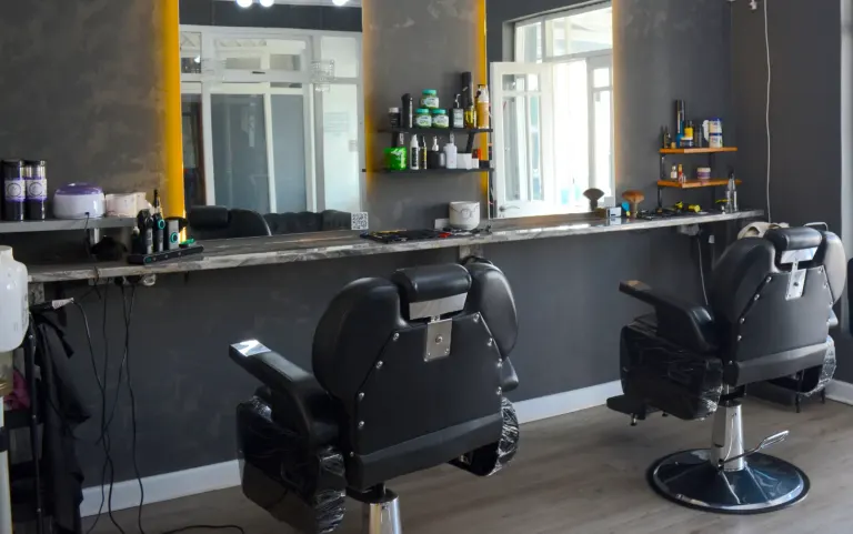 Petra Barbershop